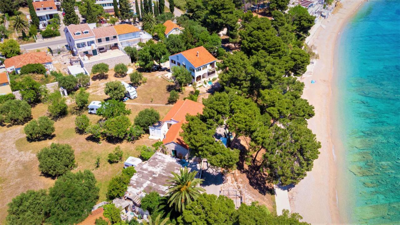 Beachfront Apartments Kate Orebic Exterior photo